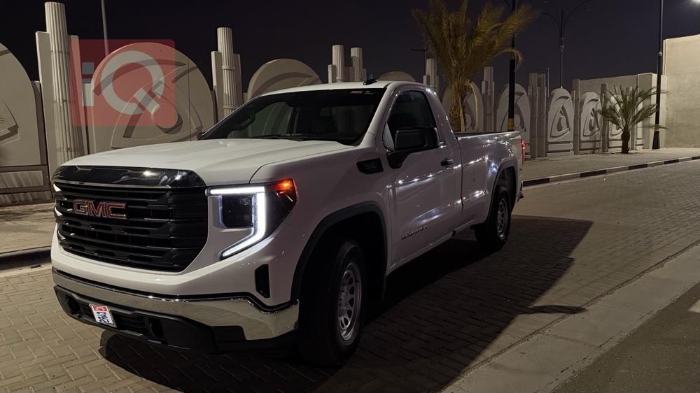 GMC Sierra